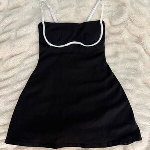 ALO yoga airbrush streamlined black and white dress